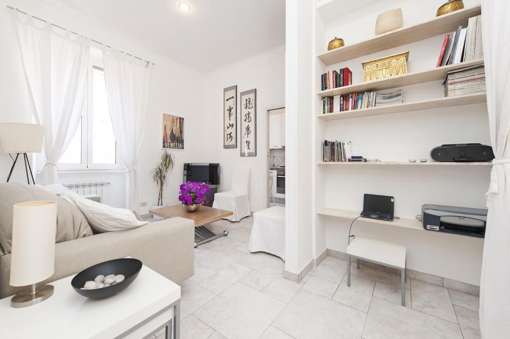 Foscolo Al 24 Apartment Rome Room photo