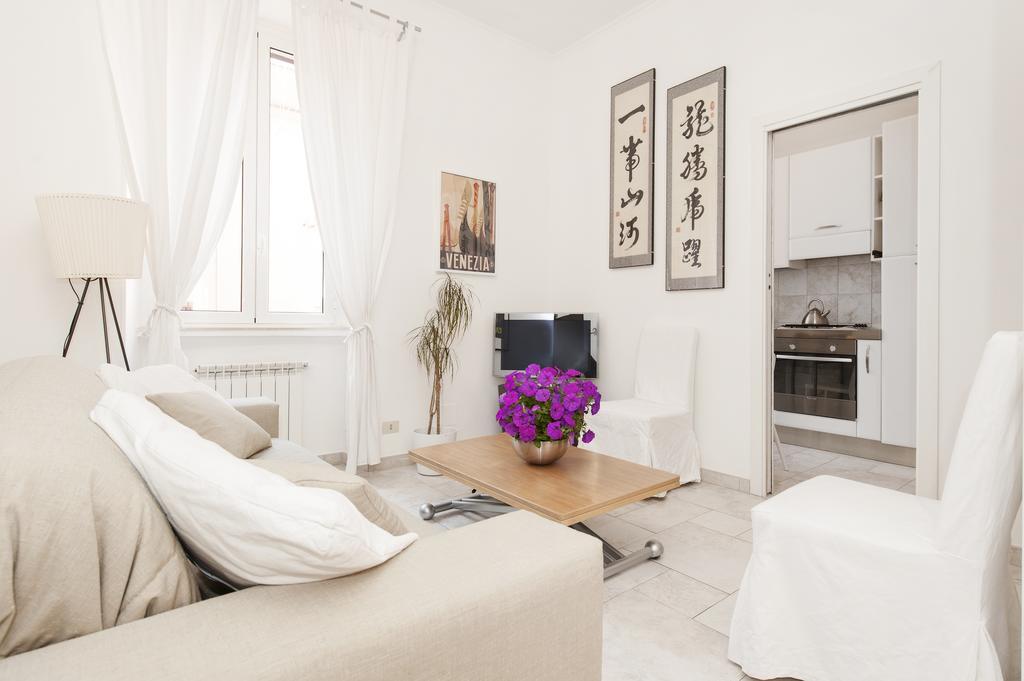 Foscolo Al 24 Apartment Rome Room photo